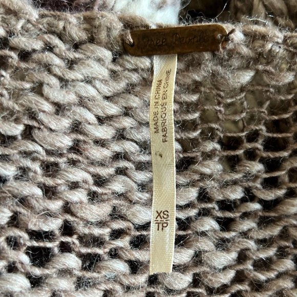 Free People Sweater - Picture 7 of 8